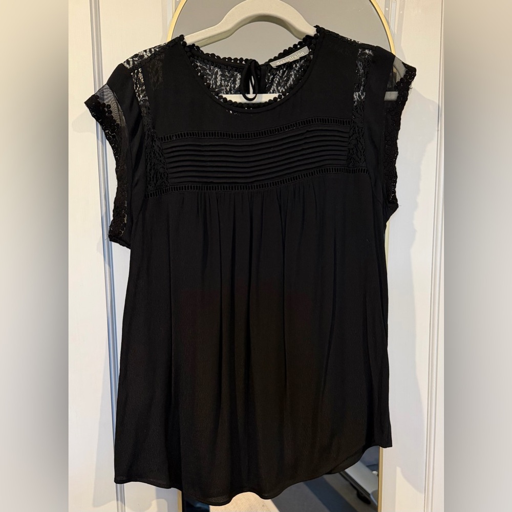 Daniel Rainn Black Lace Accent Blouse